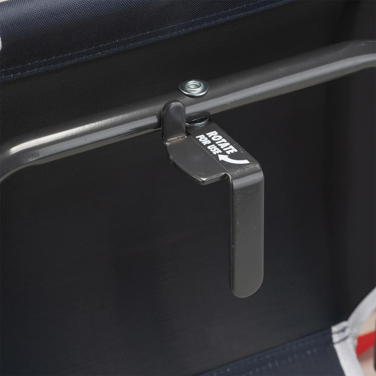 Big Comfort Stadium Chair™ with Armrests - Clean Bundle