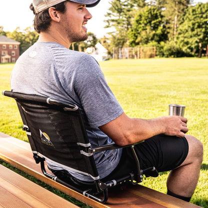 Big Comfort Stadium Chair™ with Armrests - Clean Bundle